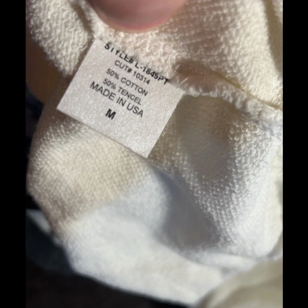 Lanston Halter Open Shoulders and Back Pullover Top/Sweatshirt Cream Size M - Picture 15 of 16